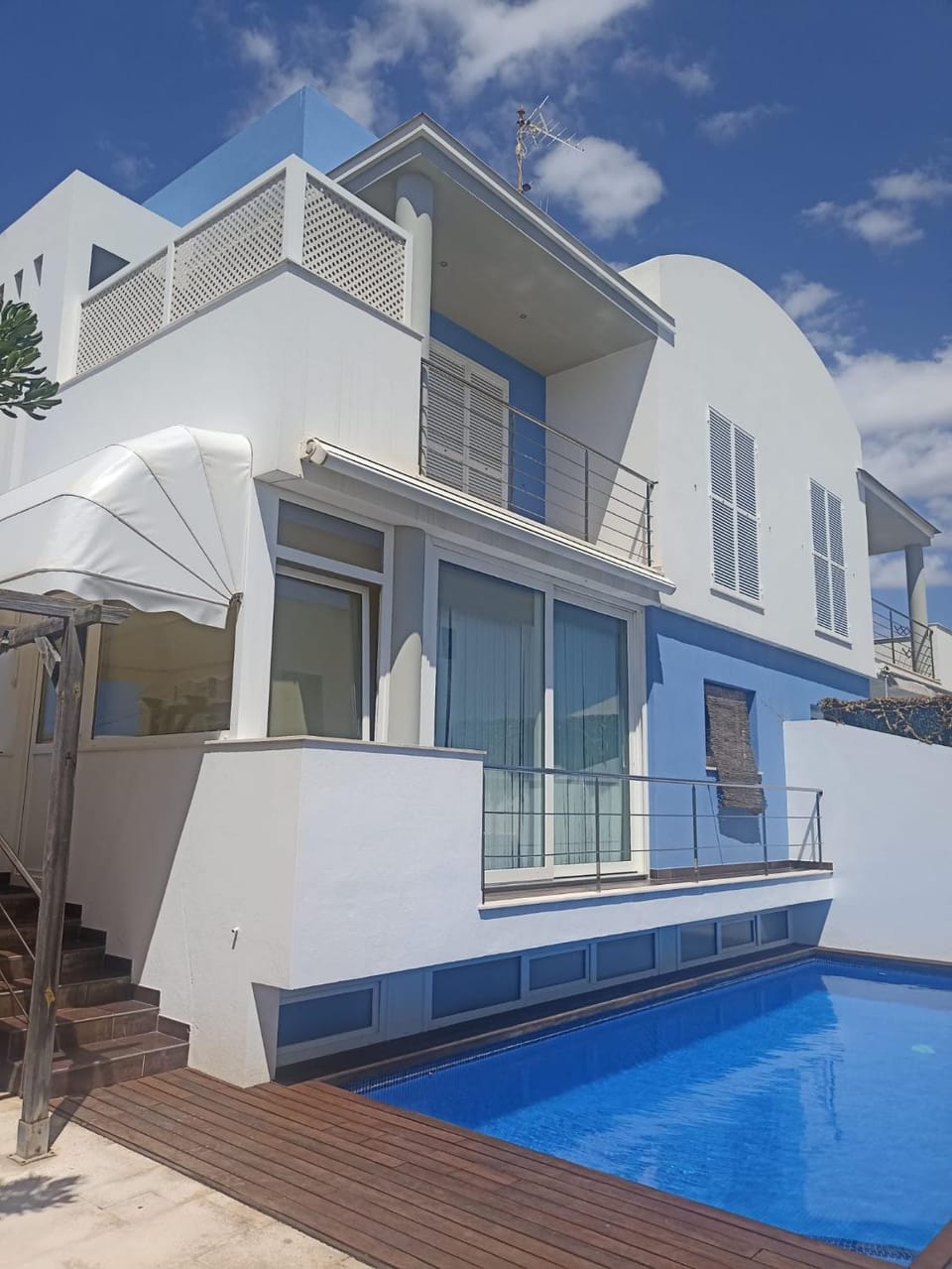 Property building, Patio, Off site, Swimming pool