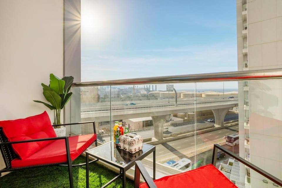 Stylish 2BHK Central Marina Rooftop Pool DEC T1 601 Apartment in Dubai