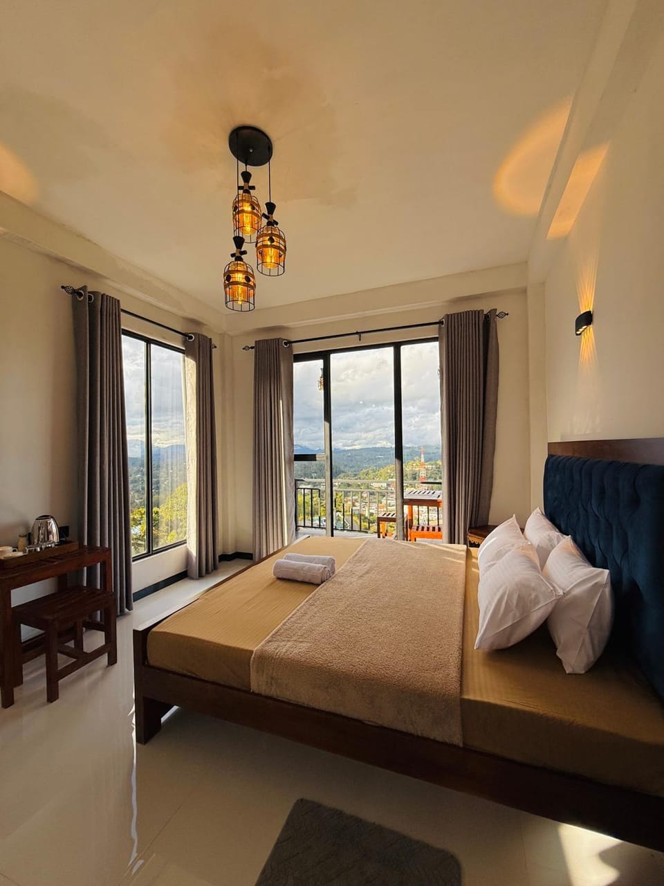 View (from property/room), Bedroom, Mountain view