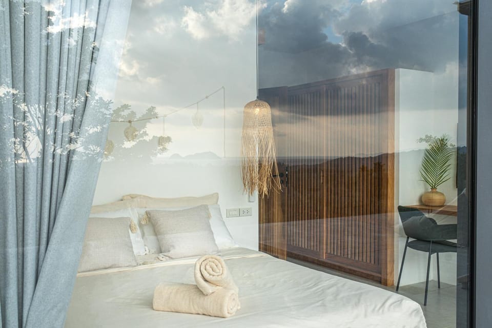 InnSpire Villa - Breathtaking Sunset View Villa in Ko Pha-ngan Sub-district