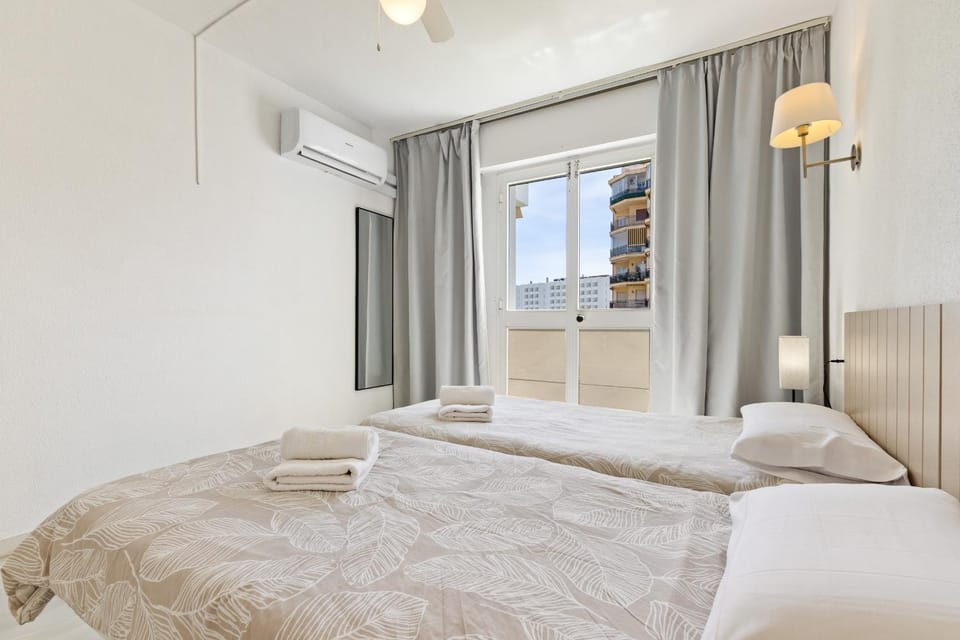 Erisa 34 By IVI Real Estate Apartment in Torremolinos