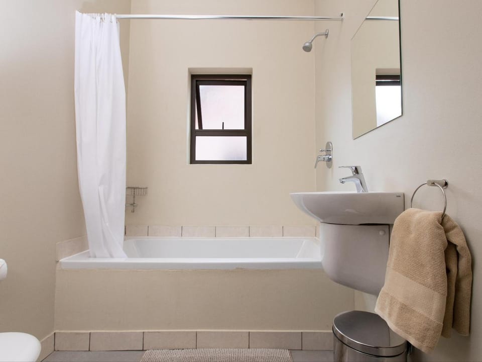 Africana Properties The Village 25 House in South Africa