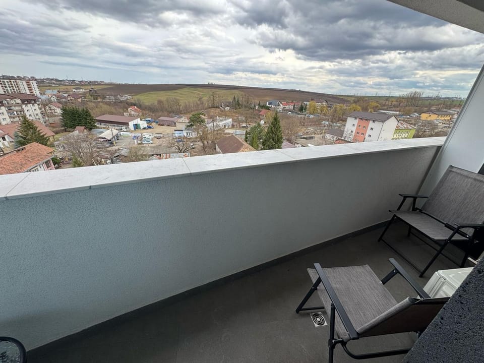 Day, Natural landscape, View (from property/room), Seating area, City view