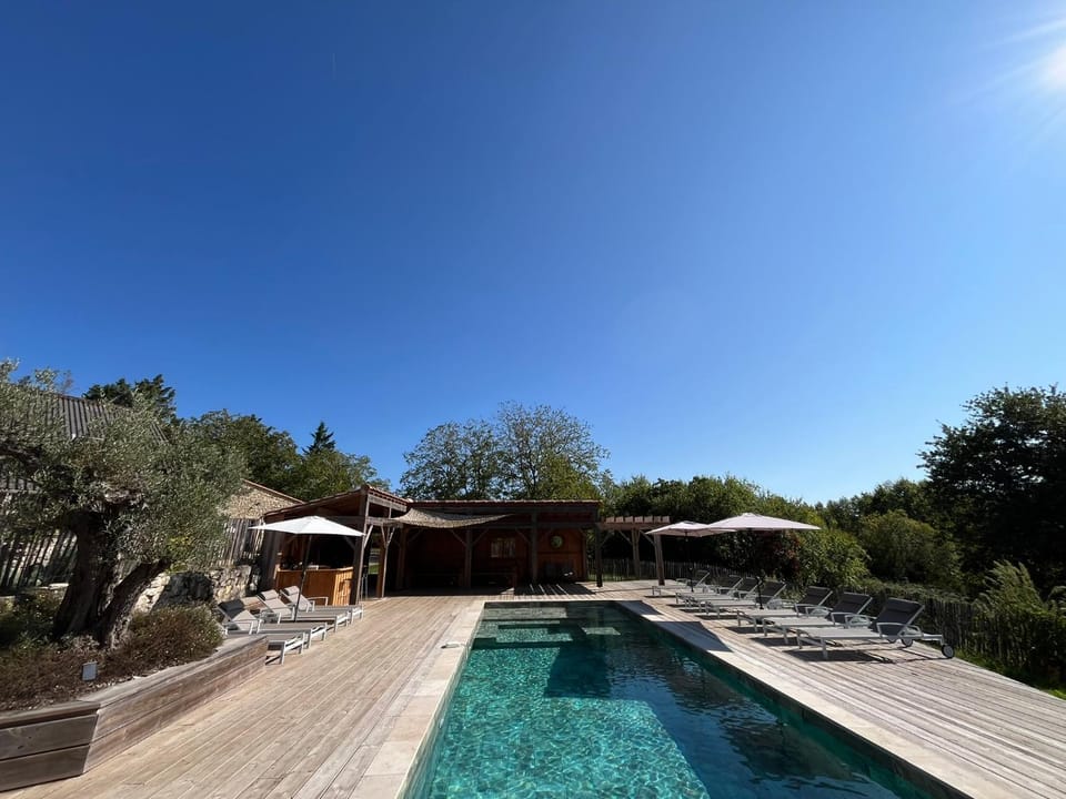 Natural landscape, Balcony/Terrace, Pool view, Swimming pool, Swimming pool, Open Air Bath, sunbed