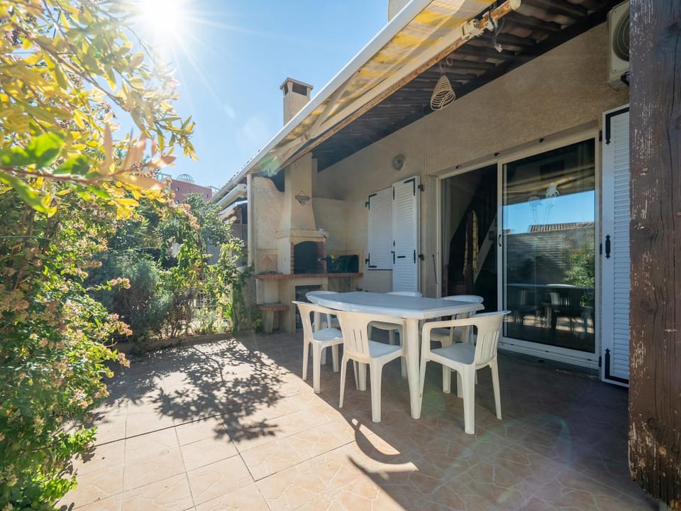 Patio, Garden, Garden view