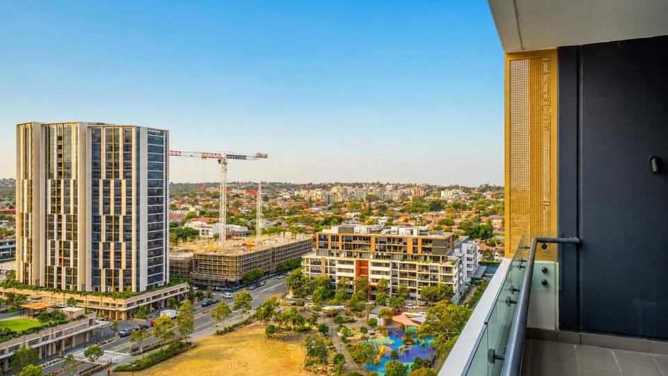 Eastgardens 2BR 2BA 2 Parking Shops Apartment in Sydney