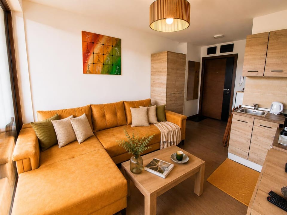 Apartman Krčmarica 20 LUX , Borovi 3 Apartment in Zlatibor District, Serbia