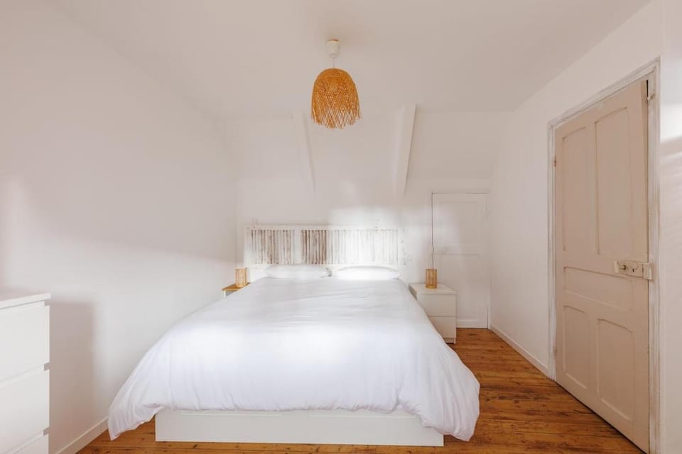 Charmante maison en plein centre du village House in Paimpol