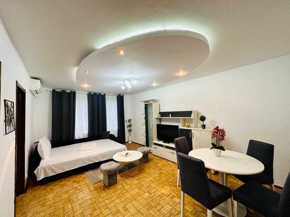 Bed, TV and multimedia