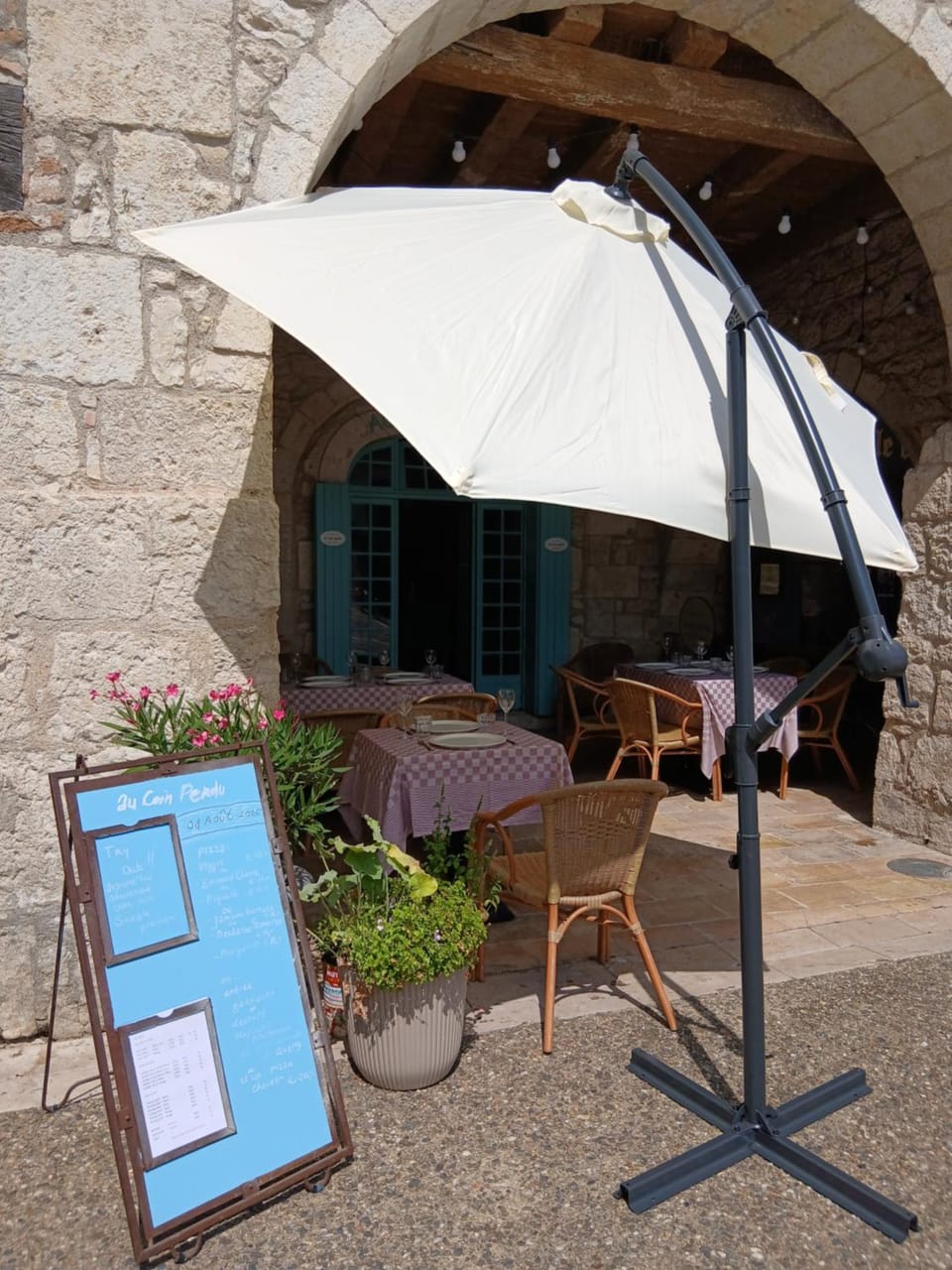 au coin perdu Hostel in Occitanie