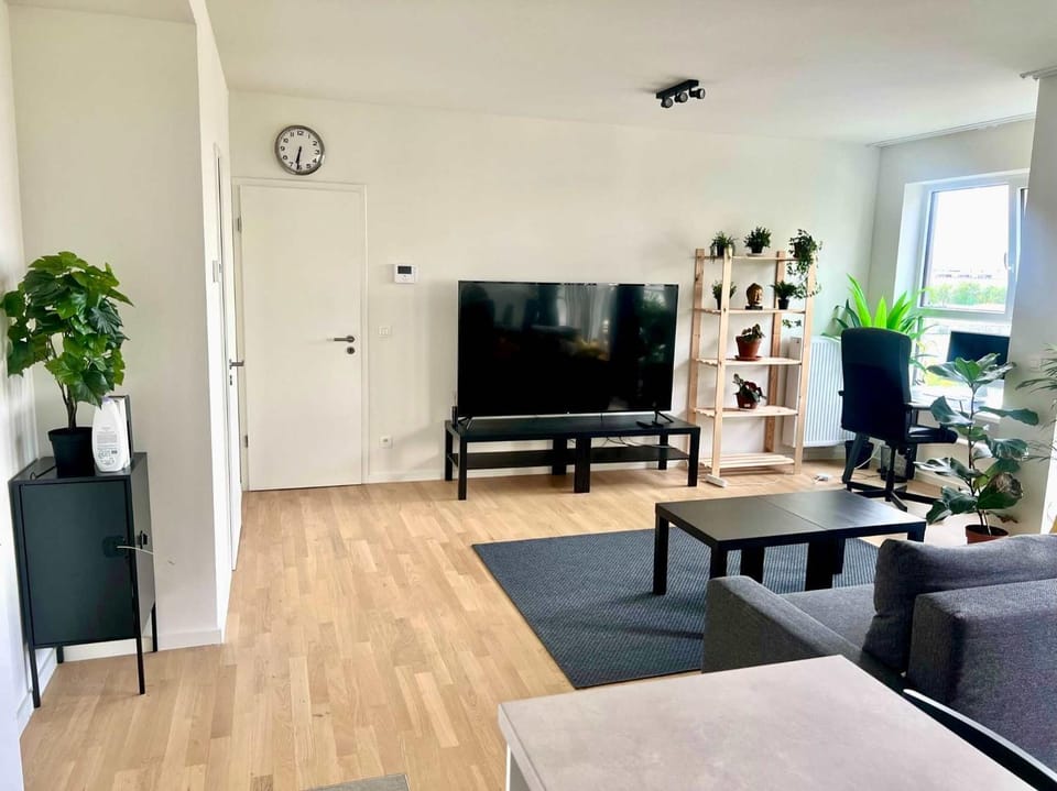 Elegant Apartment Near Atomium Ideal for Families Apartment in Brussels