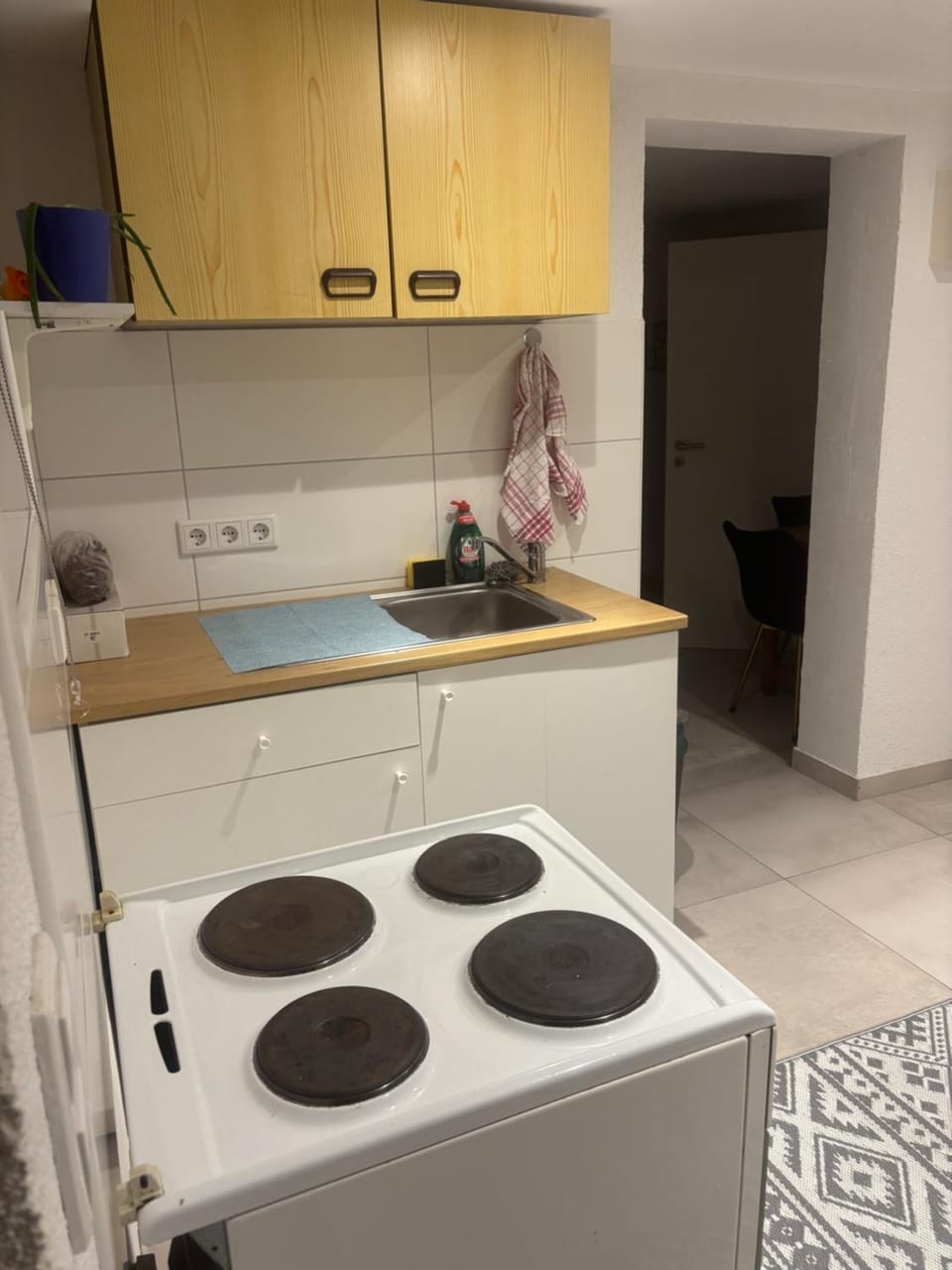 gemütliche Kellerwohnung, eigenes Bad & Küche Apartment in Baden-Württemberg