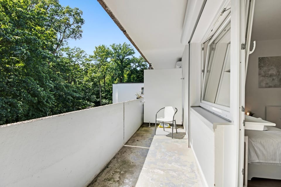 Ferienunterkunft mit Balkon und einem Schlafzimmer Apartment in Lippstadt