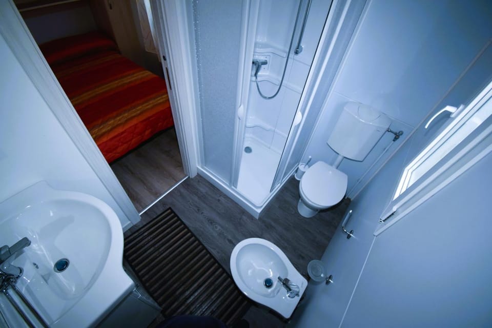 VILLAGGIO TURISTICO LA FOCE SpA Campground/ 
RV Resort in Lake Garda