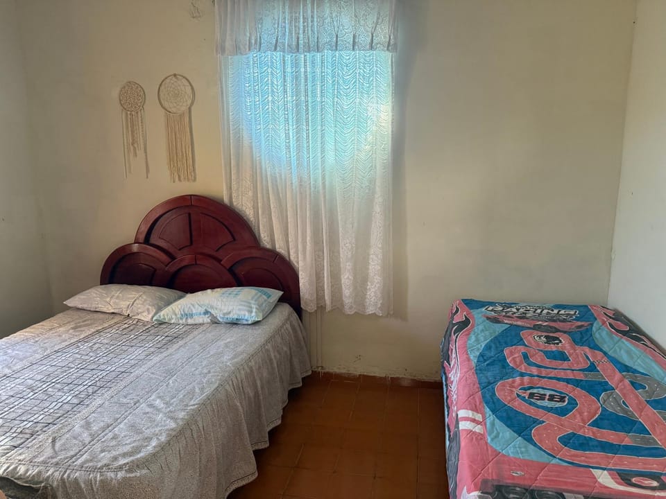 Casa Amarela House in São Pedro da Aldeia
