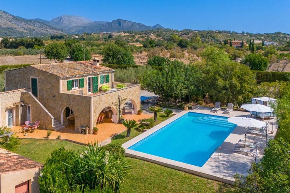 Property building, Bird's eye view