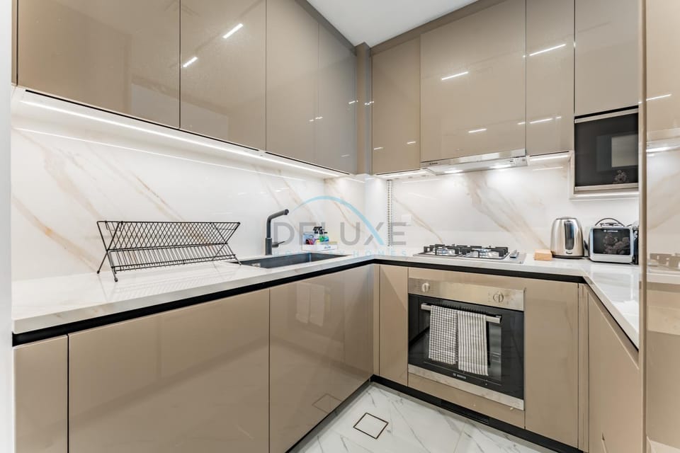 microwave, oven, kitchen
