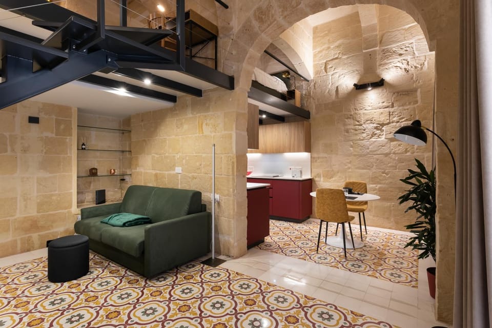 Stylish Loft in Valletta 2 Bathrooms Apartment in Valletta