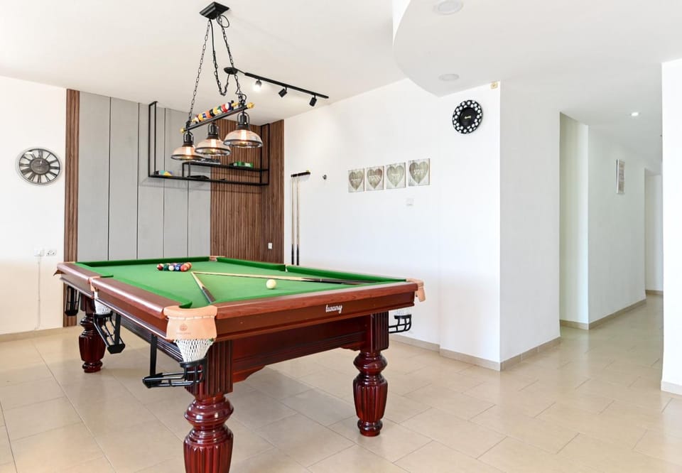Billiard