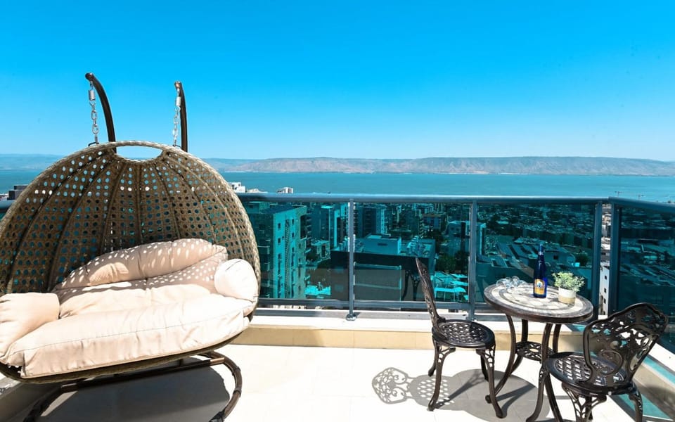 View (from property/room), Balcony/Terrace
