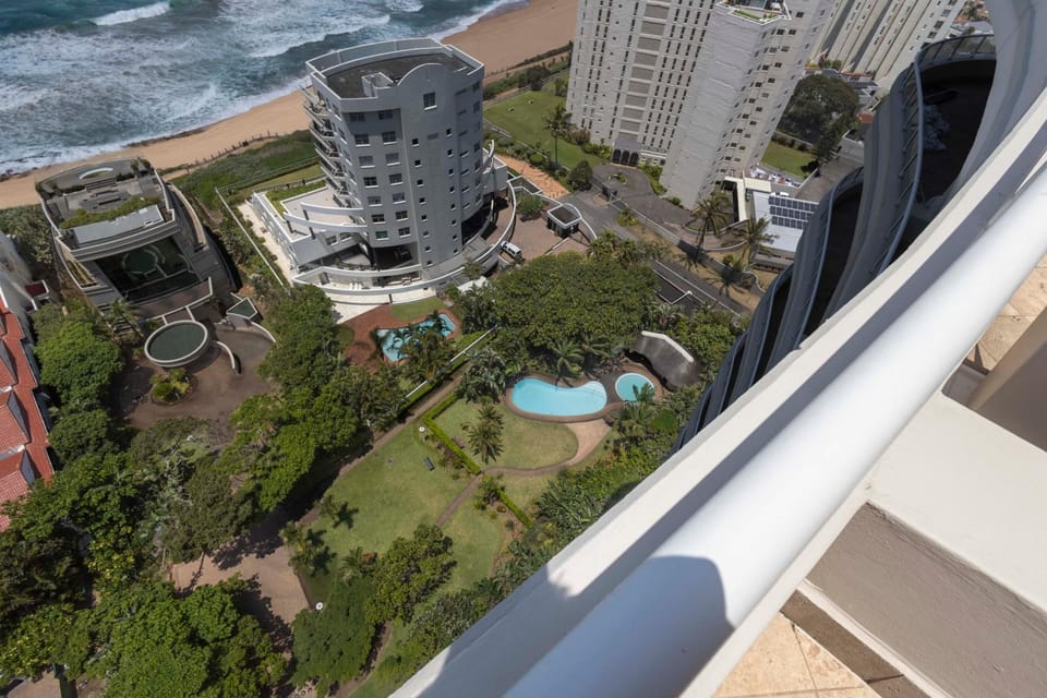Balcony/Terrace, Beach, Sea view, Swimming pool