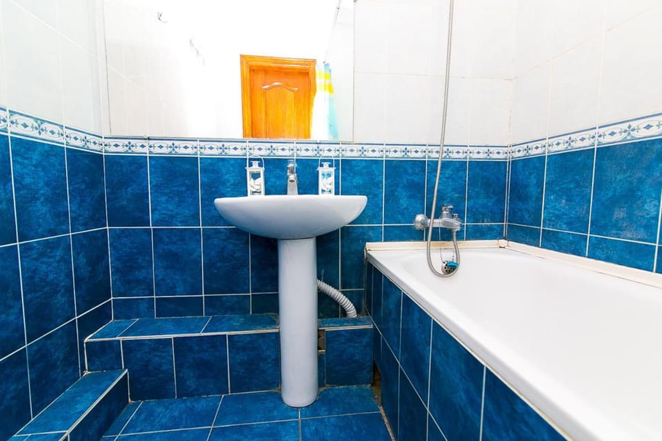 Standard 2-bd Apartment Centre - Zasumska Street Apartment in Ukraine