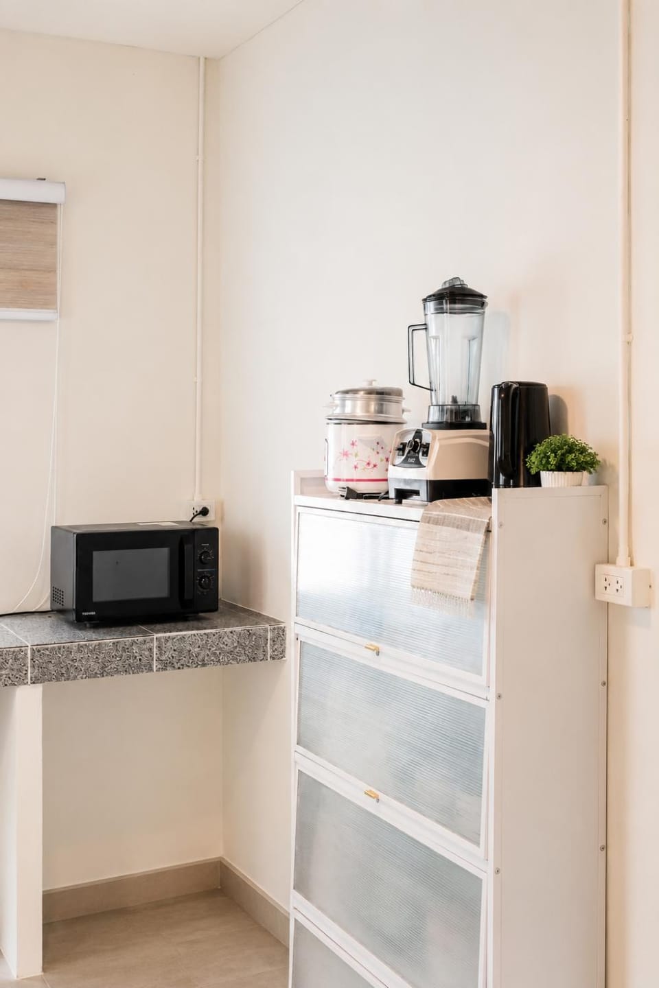Coffee/tea facilities, Kitchen or kitchenette