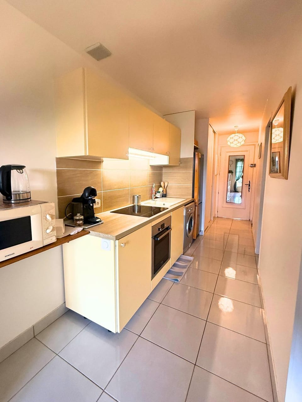 Appartement T1 bis - Le Petit Corail Apartment in Saint-Raphael