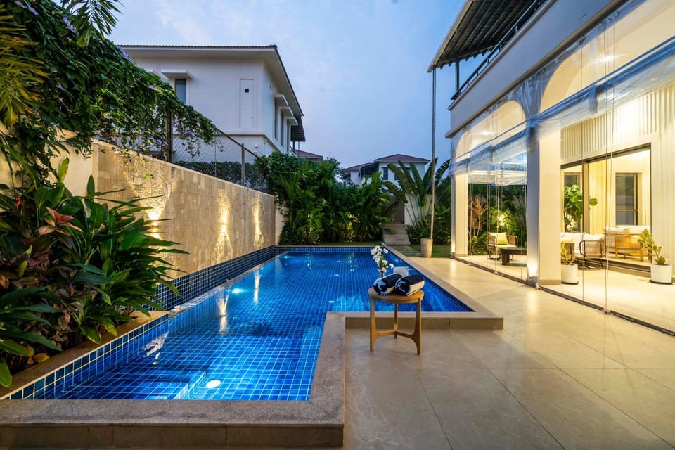 Pool view