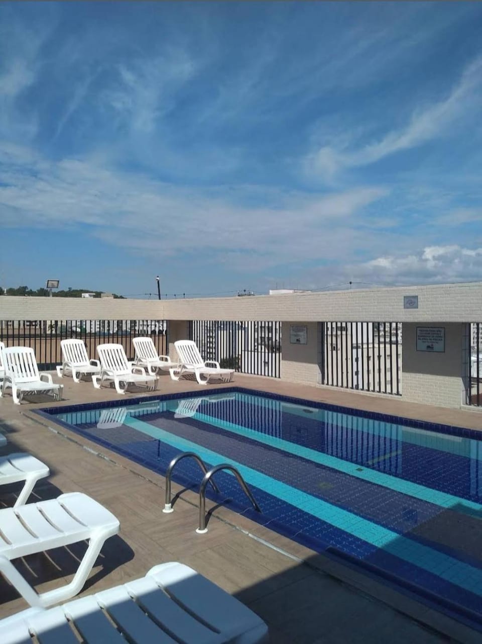 Day, Pool view, Swimming pool, sunbed