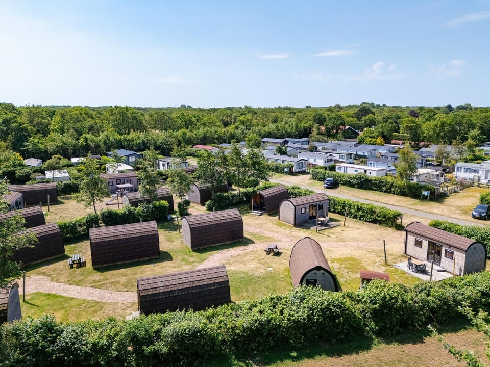 Duinlodge 2p, Zeeland | Glamping and Relaxation | Maireweg 7 Chalet in Renesse