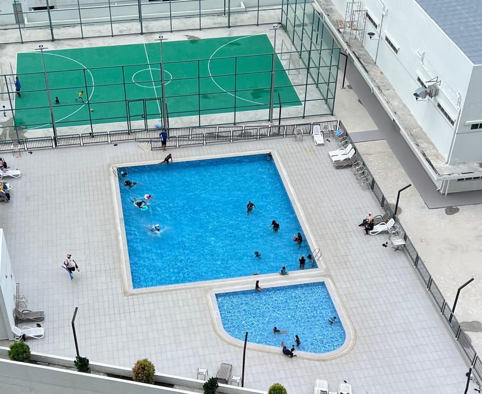 Swimming pool