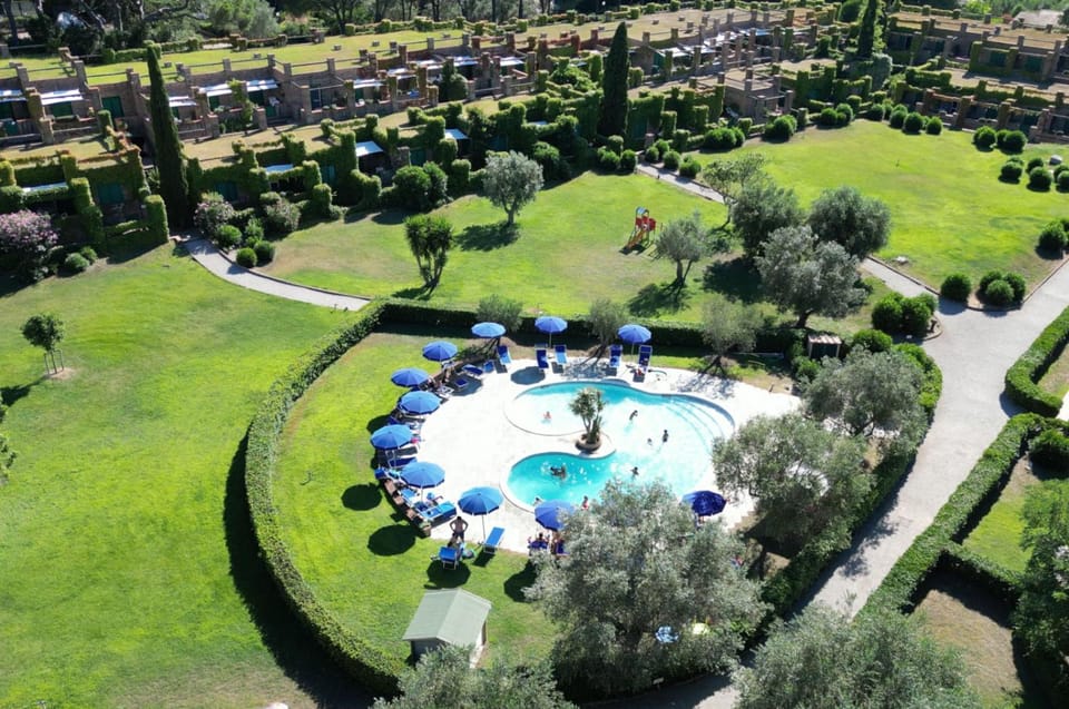Bird's eye view, Garden view, Swimming pool