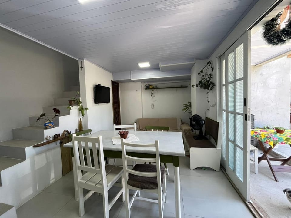 Communal lounge/ TV room, Dining area
