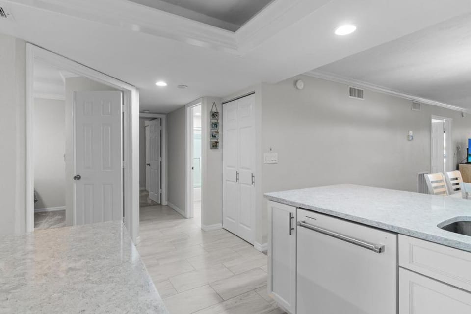 Pointe Santo C35 House in Sanibel Island