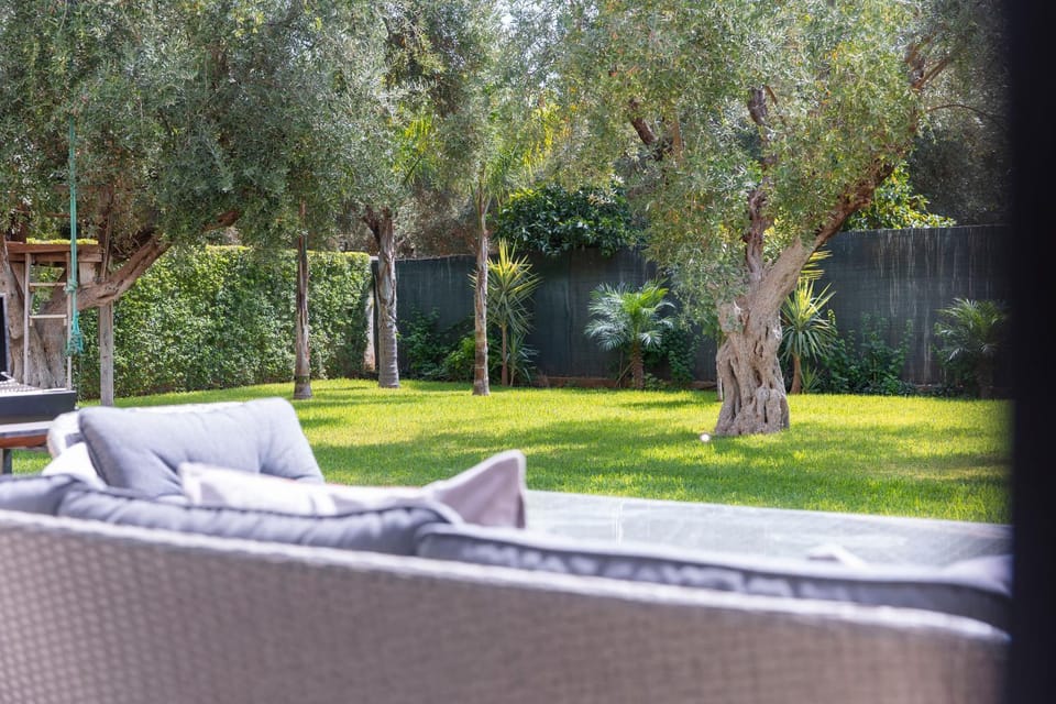 Garden, Balcony/Terrace