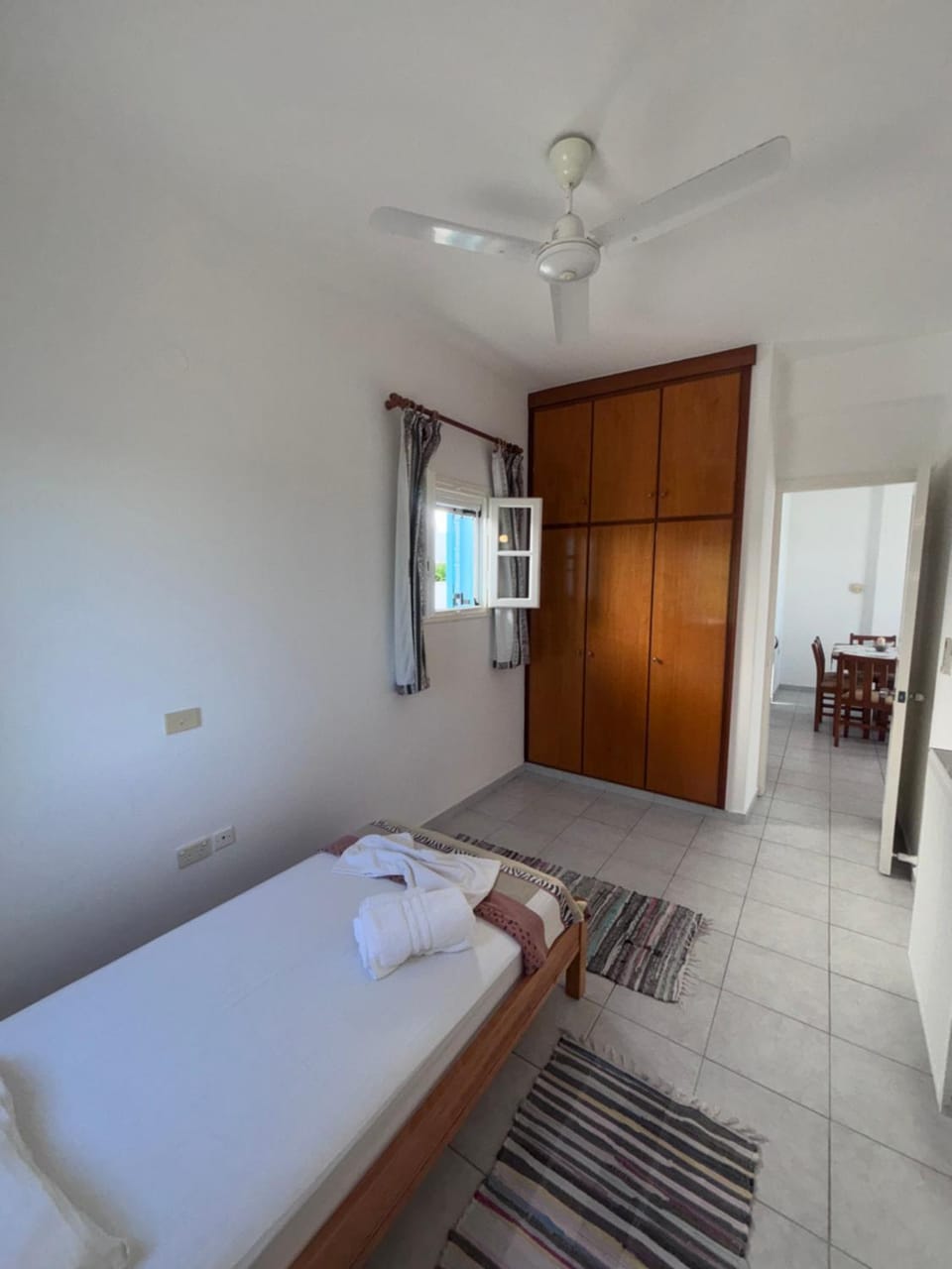 Bed, Bedroom, wardrobe