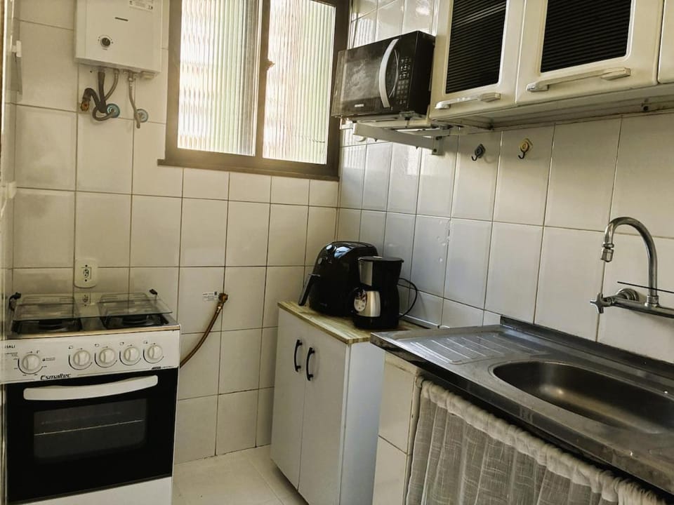 Almir Novo · Copacabana: 2 quartos e vista mar Apartment in Rio de Janeiro