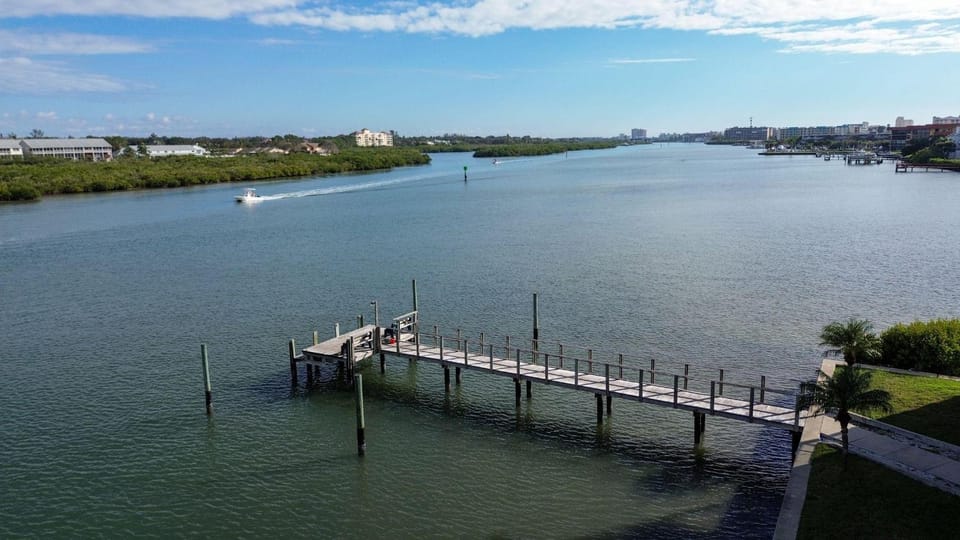 Captain's Cove #203 House in Indian Shores
