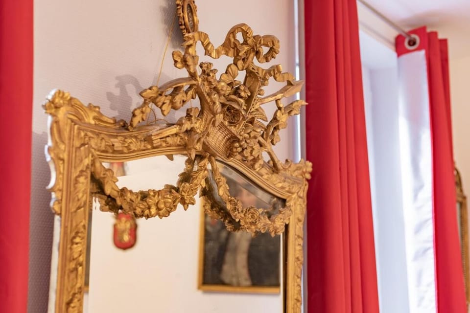 Decorative detail