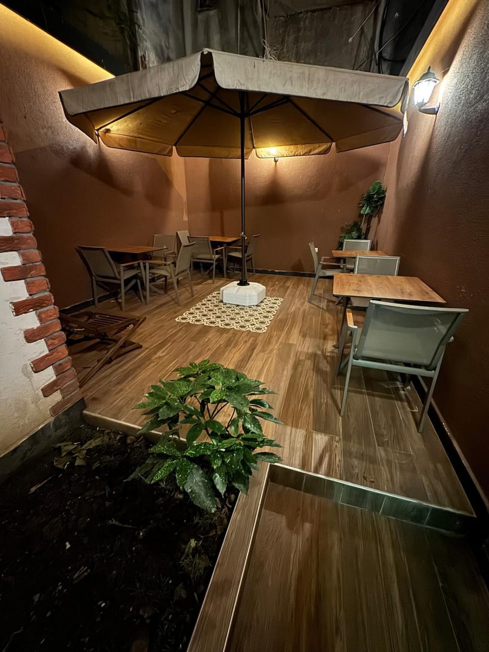 Garden, Seating area