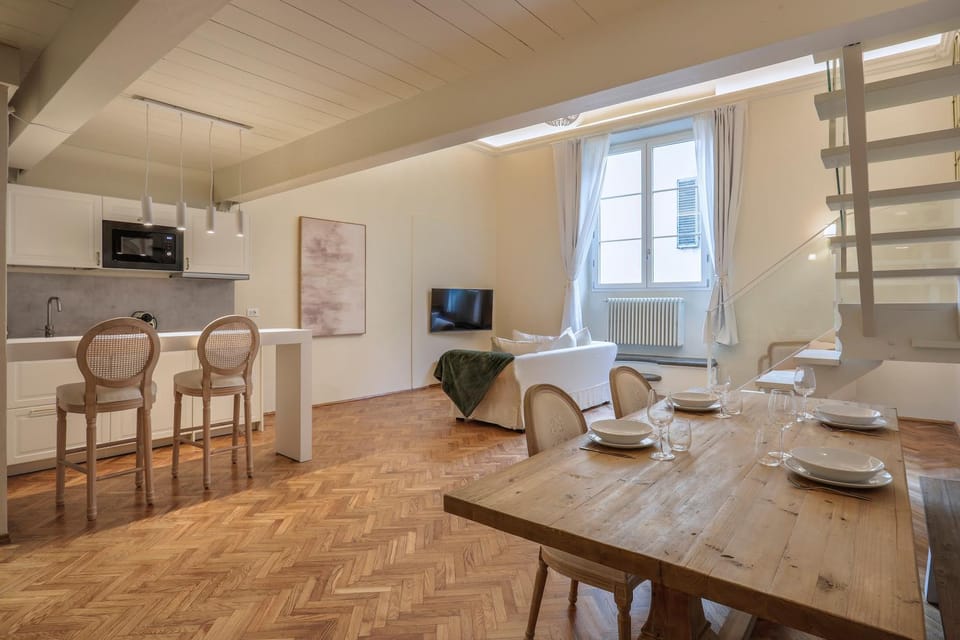 Living room, Seating area, kitchen