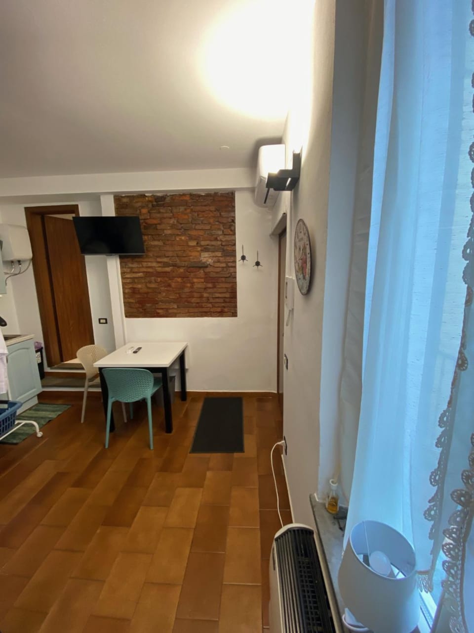 TV and multimedia, Dining area, internet, air conditioner