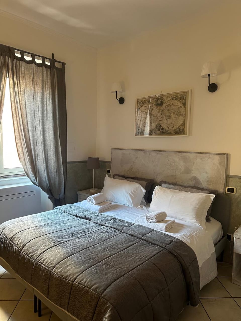 Guest House Maison Indipendenza Bed and Breakfast in Rome