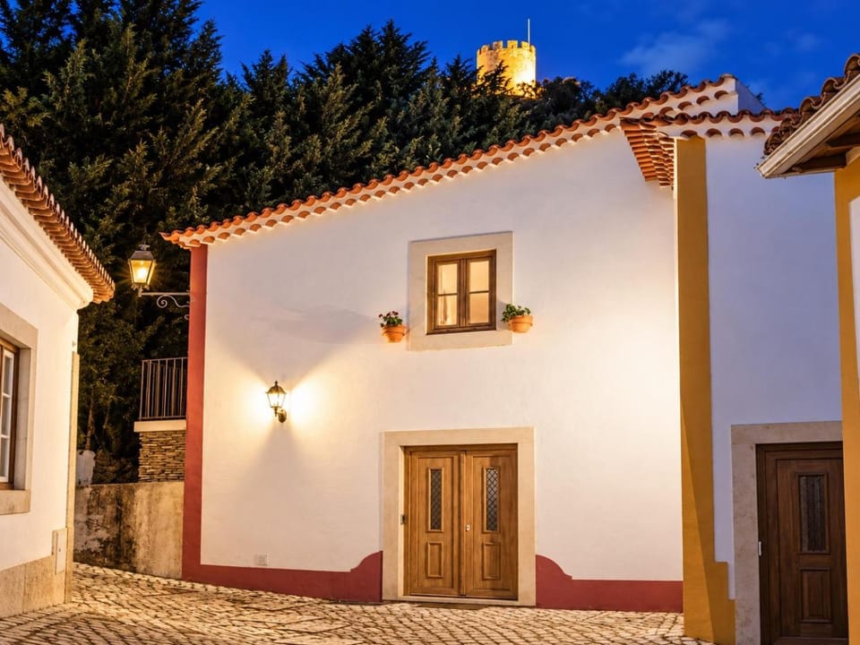 &Tales Villas Collection Óbidos - With Hotel Service and Breakfast Hotel in Óbidos