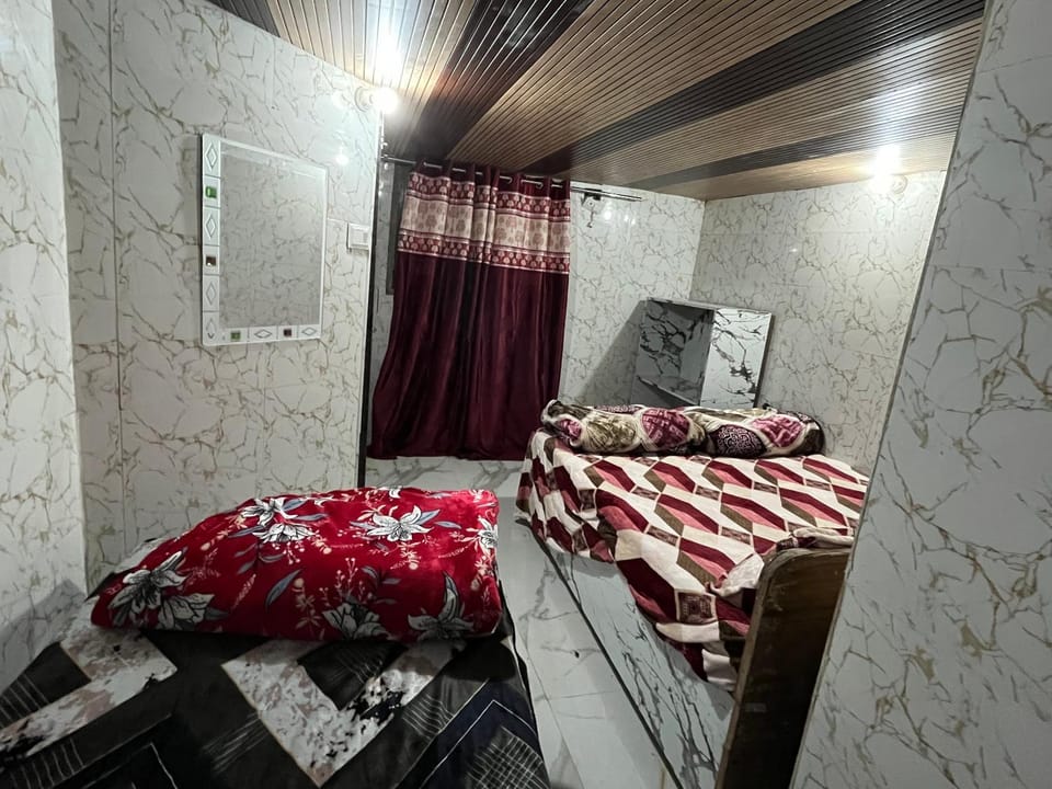 Guru Nanak Devji Yatri Niwas Hotel in Punjab, India