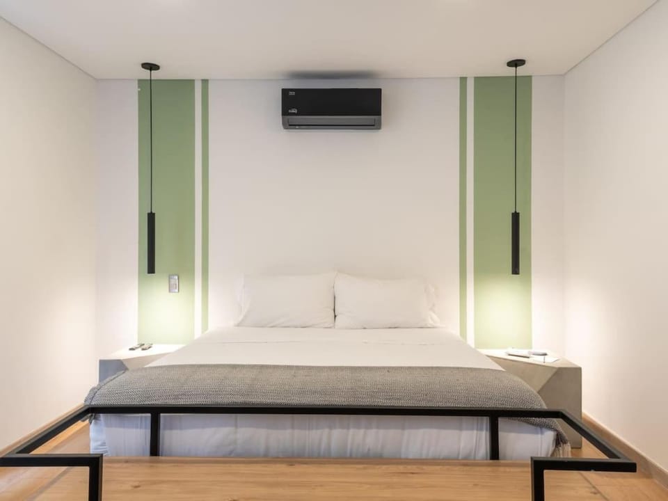 NOK Cozy 3 BR with Balcony in Laureles Medellin Apartment in Medellin