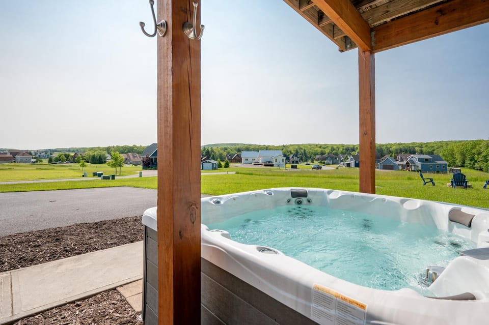 Tee Time House in Deep Creek Lake