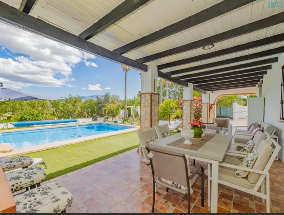 Patio, Balcony/Terrace