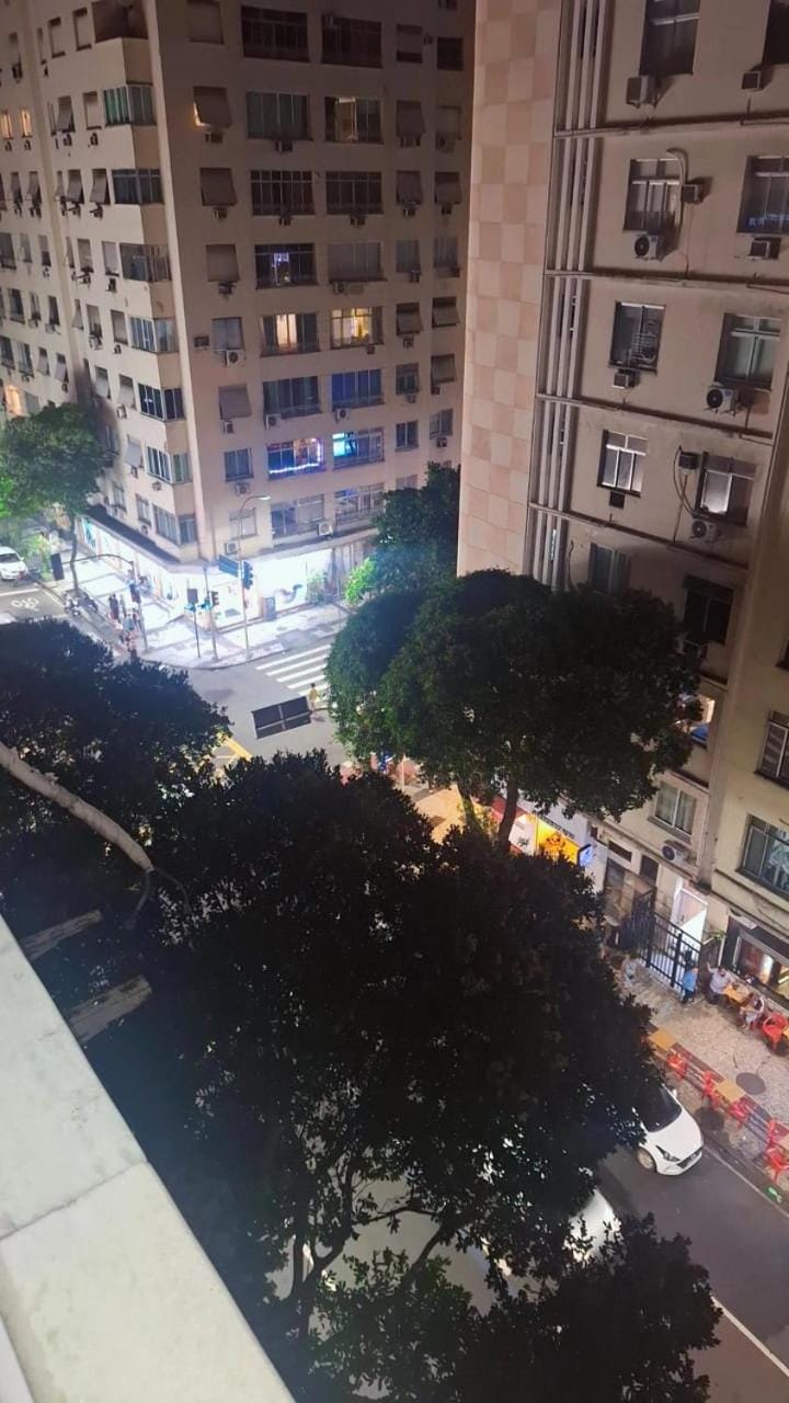 Apt aconchegante 5 mints da Praia de Copacabana Apartment in Rio de Janeiro